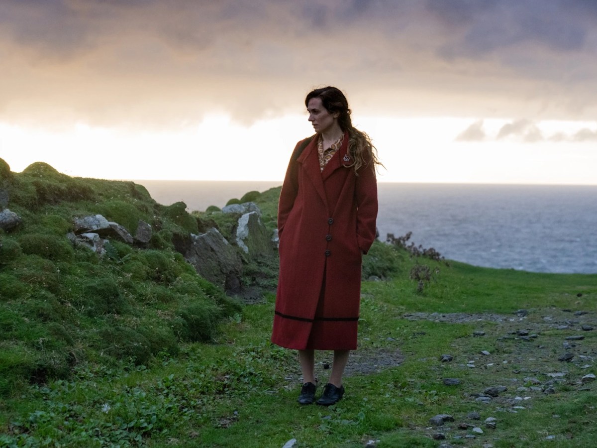 No Woman Is an Island: Why the Bechdel Test Still Matters (Even If It’s&nbsp;Flawed)